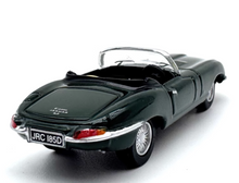 Load image into Gallery viewer, 1:76 Green Type E Roadster Convertible Sports Model Diecast Metal Car New Collection