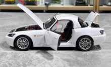 Load image into Gallery viewer, MH 1:18 White JDM S2000 AP2 Sports F22C Engine Model Diecast Metal Car New