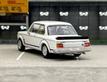 Load image into Gallery viewer, YS 1:64 2002 Turbo Classic Sports Model Diecast Metal Car New Collection