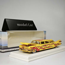 Load image into Gallery viewer, Mechanic 1:64 1959 Yellow Gold 62 Limousine Luxury Model Diecast Metal Car New Collection