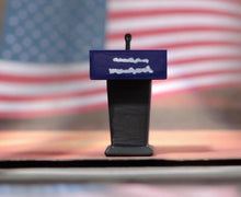 Load image into Gallery viewer, 1:64 Painted Figure Model Miniature Resin Diorama Sand Cap Coat Suit Man Rostrum New Collection