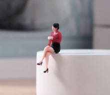 Load image into Gallery viewer, 1:64 Painted Figure Model Miniature Resin Diorama Sand Red Top Office Lady Toy