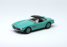 Load image into Gallery viewer, GFCC 1:64 Green 1957 507 Hard Top Classic Sport Model Diecast Metal Car New Collection