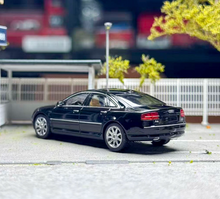 Load image into Gallery viewer, Masdi 1:64 Black A8L D3 Luxury Sedan Sports Model Diecast Metal Car New Collection