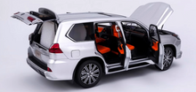 Load image into Gallery viewer, LCD 1:18 Silver LX570 Luxury SUV Off Road Sports Model Diecast Metal Car New