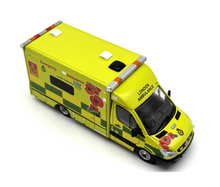 Load image into Gallery viewer, 1:76 Yellow London Ambulance Vito Van Model Diecast Metal Car