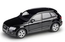 Load image into Gallery viewer, WELLY 1:24 Q5 Quattro SUV Sports Model Diecast Metal Car Display