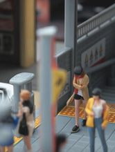 Load image into Gallery viewer, 1:64 Painted Figure Mini Model Miniature Resin Diorama Sand Trendy Girl Windcoat New