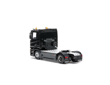 Load image into Gallery viewer, Masdi 1:64 Black R650 Truck Tractor Model Diecast Metal Car New Collection