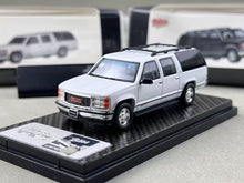 Load image into Gallery viewer, Bliss 1:64 White Suburban GMT400 SUV Sports Model Diecast Metal Car New Collection