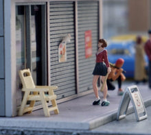 Load image into Gallery viewer, 1:64 Painted Figure Mini Model Miniature Resin Diorama Baseball Bat Beauty Girl