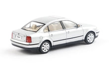Load image into Gallery viewer, XCARTOYS 1:64 Silver VW Passat B5 Sedan Classic Model Diecast Metal Car New Collection