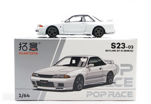 Load image into Gallery viewer, Poprace 1:64 White JDM Skyline GTR R32 Sports Model Diecast Metal Car BN