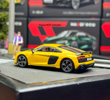 Load image into Gallery viewer, Masdi 1:64 Yellow 2022 R8 V10 Coupe Sports Model Diecast Metal Car New Collection