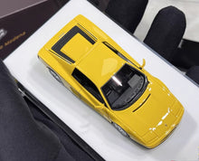 Load image into Gallery viewer, 1:64 CL Yellow Testarossa Racing Sports Model Diecast Resin Car New Collection