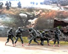 Load image into Gallery viewer, 1:64 Painted Figure Model Miniature Resin Diorama Toy Sand Commando Soldiers