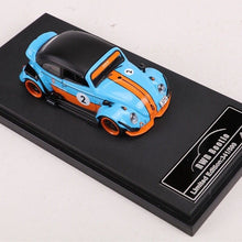 Load image into Gallery viewer, HKM 1:64 RWB Gulf Beetle VW Convertible Sports Model Diecast Metal Car