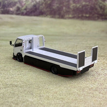 Load image into Gallery viewer, MT 1:64 White H300 Flatbed Tow Truck Custom Model Diecast Metal Car New