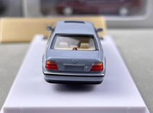 Load image into Gallery viewer, DCM 1:64 Grey 1998-01 E38 L7 728il Luxury Sedan Model Diecast Metal Car New Collection