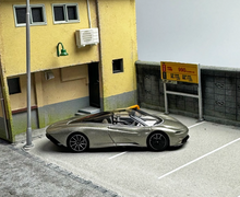 Load image into Gallery viewer, LCD 1:64 Gold Speedtail Super Racing Sports Model Diecast Metal Car New