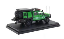 Load image into Gallery viewer, Autobots 1:64 Green Land Cruiser J70 LC79 Pickup Crew Cab Model Diecast Car