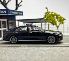 Load image into Gallery viewer, Master 1:64 S450 W222 Luxury Sedan Sports Model Diecast Metal Car