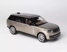 Load image into Gallery viewer, LCD 1:18 Gold 2022 Range Rover SV SUV Sports Model Diecast Metal Car New Collection
