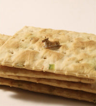 Load image into Gallery viewer, 1:64 Painted Figure Model Miniature Resin Diorama Sand Outdoor Picnic BBQ Party