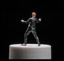 Load image into Gallery viewer, 1:64 Painted Figure Mini Model Miniature Resin Diorama Sand Suit Man With Gun New