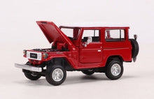 Load image into Gallery viewer, HobbyFans 1:64 TOYOTA Land Cruiser FJ40 SUV Sport Model Toy Diecast Metal Car Box BN