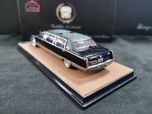Load image into Gallery viewer, XG 1:64 Black Fleetwood Luxury Limousine Classic Model Diecast Metal Car New Collection