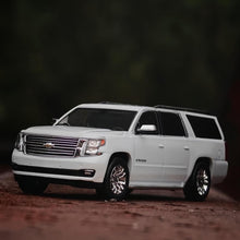 Load image into Gallery viewer, GOC 1:64 White 2015 Suburban Full Sized SUV Model Diecast Metal Car New Collection