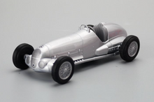 Load image into Gallery viewer, WELLY 1:36 Silver 1937 W123 Classic Racing Sports Model Diecast Toy Metal Car