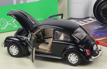 Load image into Gallery viewer, WELLY 1:24 VW Classic Vintage Beetle Model Diecast Metal Car Display