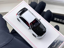 Load image into Gallery viewer, Model1 1:64 JDM White Carbon Civic EK9 R Sports Model Diecast Metal Car New Collection