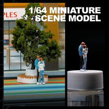 Load image into Gallery viewer, 1:64 Painted Figure Mini Model Miniature Resin Diorama Sand Cuddle Couple Lover