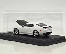Load image into Gallery viewer, Glory 1:64 White Camaro Coupe Muscle Sports Model Diecast Metal Car New Collection