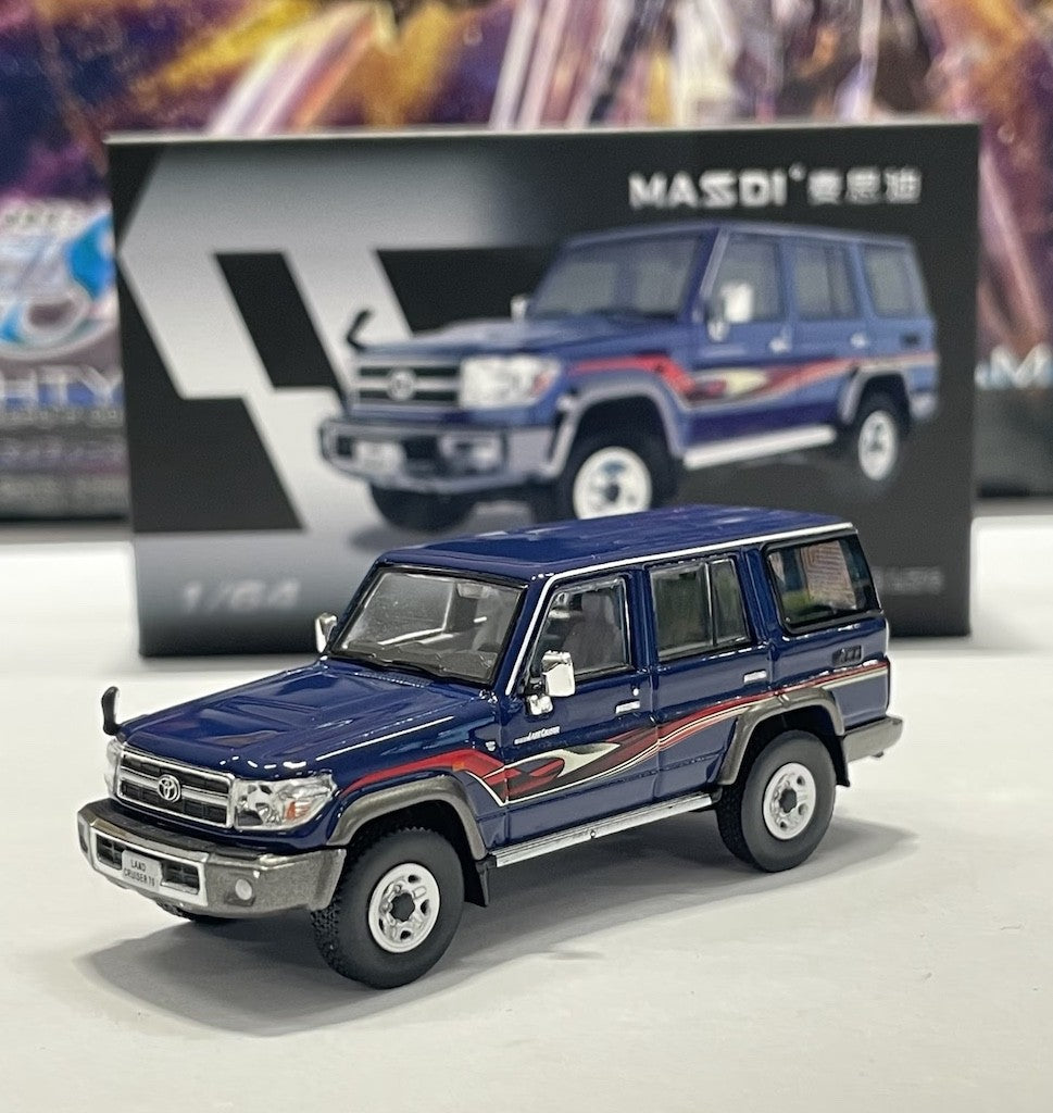 Masdi 1:64 Blue Land Cruiser LC76 ORV SUV Sports Model Diecast