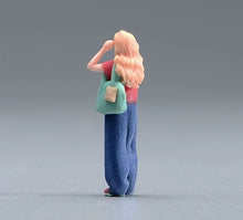 Load image into Gallery viewer, 1:64 Painted Figure Model Miniature Resin Diorama Sand Fashion Lady Sunglasses