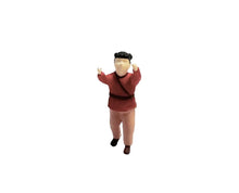 Load image into Gallery viewer, 1:64 Painted Figure Mini Model Miniature Resin Diorama Vintage Family Set New