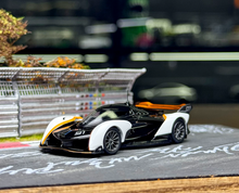 Load image into Gallery viewer, CM 1:64 Black White Solus GT V10 #91 Racing Sports Model Diecast Metal Car New Collection