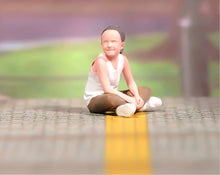Load image into Gallery viewer, 1:64 Painted Figure Model Miniature Resin Diorama Sand Kid Girl Sitting Child
