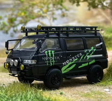 Load image into Gallery viewer, Autobots 1:64 Black 4WD Delica L300 Camper Sports Van Model Diecast Metal Car
