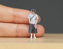Load image into Gallery viewer, 1:64 Painted Figure Model Miniature Resin Diorama Sand Headset Pocket Boy Man