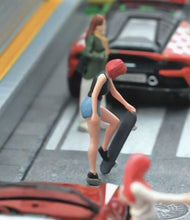 Load image into Gallery viewer, 1:64 Painted Figure Mini Model Miniature Resin Diorama Sand Skater Board Girl New