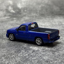 Load image into Gallery viewer, Para 1:64 Blue Silverado Single Cab Pickup Truck Model Diecast Metal Car New Collection