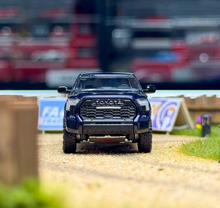 Load image into Gallery viewer, CM 1:64 Navy Blue Tundra Pickup Truck Sports Model Diecast Metal Car New Collection