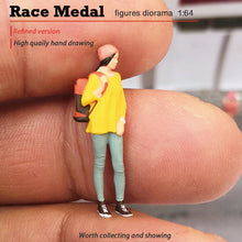 Load image into Gallery viewer, 1:64 Painted Figure Mini Model Miniature Resin Diorama Sand Backpacker Boy Girl