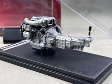 Load image into Gallery viewer, MH 1:18 JDM 13B-REW RX7 FD Turbo Engine Model Diecast Metal Car New Collection