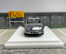 Load image into Gallery viewer, Feelslike 1:64 1957 300SL Roadster W198 Convertible Model Diecast Metal Car